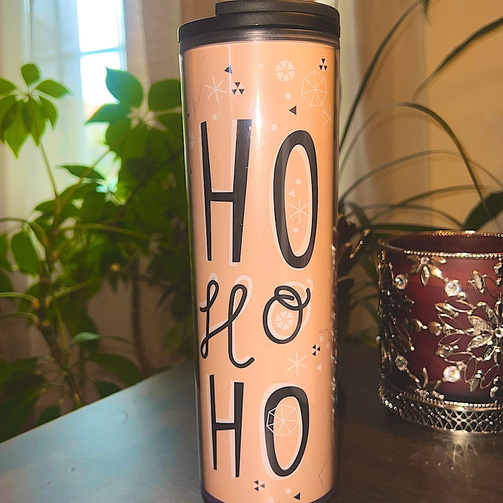 STARBUCKS HO-HO-HO TO GO